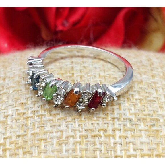 Cute Silver Tone Clear & Colorful Crystal Fashion Ring Size 7 - Picture 3 of 9